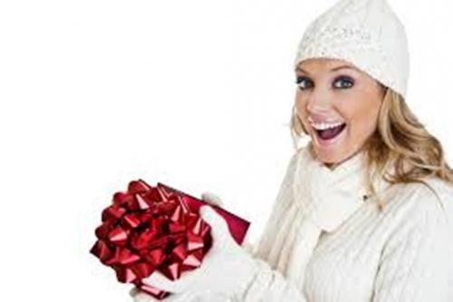 Почему одним дарят подарки, а другим нет. Почему одной дарят подарки, а другим нет? Психологи нашли ответ 07