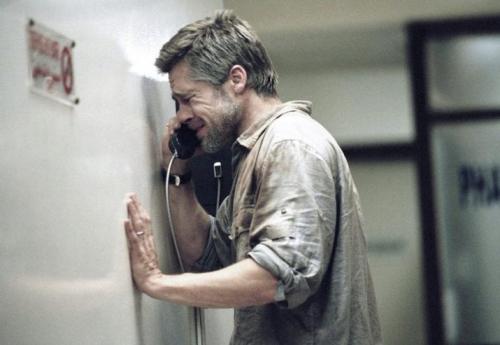 Боюсь звонить по телефону. 03