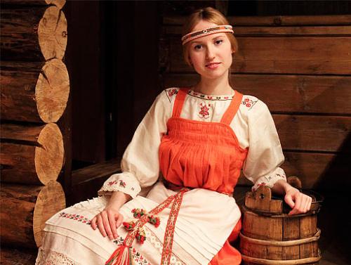 Красна девица – скромница, красавица или молодица