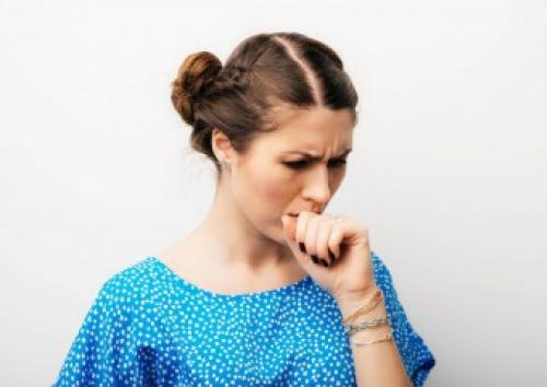 Боль в грудной клетке при вдохе. Возможные причины боли в груди при вдохе