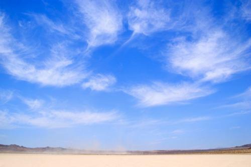 Почему небо голубое с точки зрения физики. Почему небо голубое - короткий ответ для детей