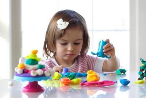 В какие игры можно поиграть дома вдвоём. В какие игры можно поиграть дома — семь интересных вариантов 08