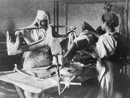 Без розовых очков. Арт-хаус в кино >> 02