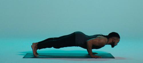 Йога упражнения. С чего начать заниматься йогой в домашних условиях: асаны для новичков и важные советы