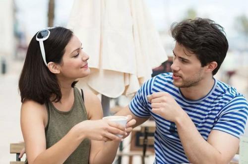 Как понять отношение мужчины к себе. Как узнать, ухаживает ли мужчина за вами по-настоящему?