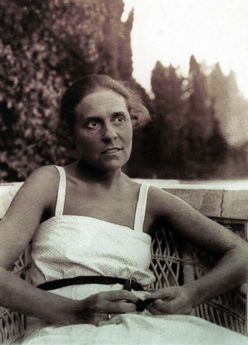 Такой большой и такой ненужный маяковский. Такой большой и такой ненужный