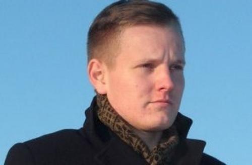 Такой большой и такой ненужный. «Себе, любимому, посвящает эти строки автор» В. Маяковский 06 Такой большой и такой ненужный. «Себе, любимому, посвящает эти строки автор» В. Маяковский 06