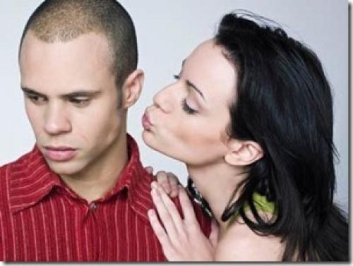 Как уделять внимание девушке с которой ты живешь. Нехватка внимания или сколько нужно уделять его девушке?