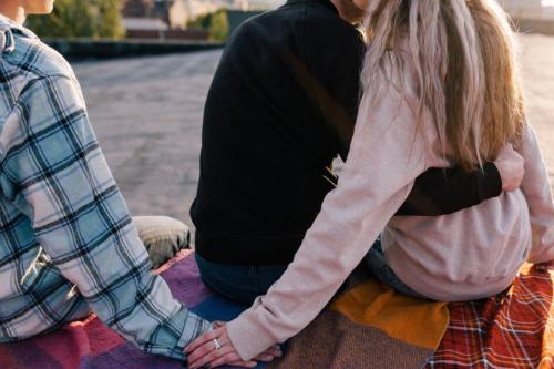 Как соблазнить замужнюю женщину. Третий не лишний