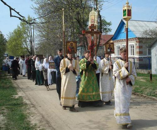 Что такое религиозный обряд. Религиозный обряд: как совершать, отличия от верований, появление христианства