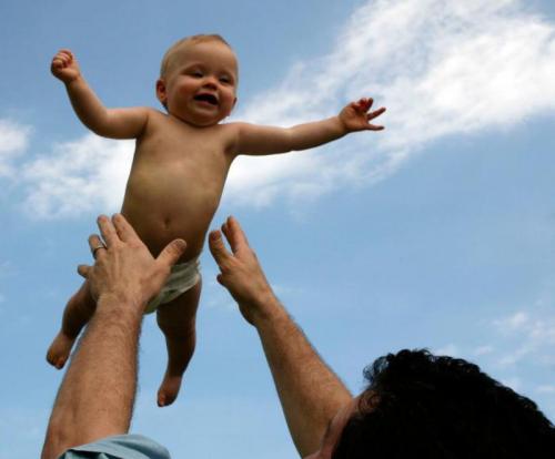 Можно ли любовью испортить ребенка. Можно ли испортить ребенка чрезмерной любовью?