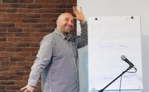 Как вдохновить мужчину сатья дас. Сатья Дас: Чтобы влюбить в себя мужчину на всю жизнь, нужно