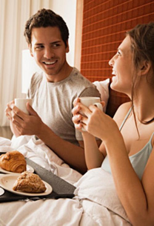 Как вывести мужчину на эмоции. 23 способа стать ему ближе