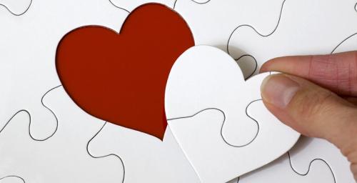 Как вызвать к себе интерес у мужчины. Психологические приемы как заинтересовать мужчину