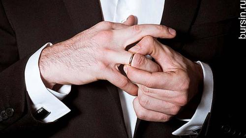 Признаки скрываемой влюбленности. Как «прочитать» женатого мужчину