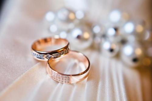 Кольца на пальцах мужчины. На каких пальцах носят кольца мужчины 10