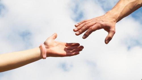 Как мужчина может поддержать свою партнершу эмоционально. Как поддерживать женщину