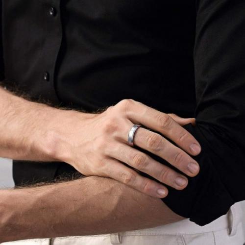 Значение колец на пальцах у мужчин. Значения колец на пальцах рук у мужчин