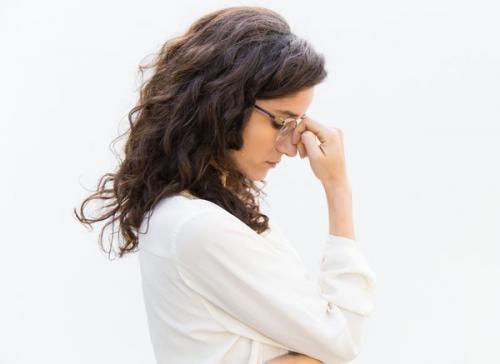 Чувство тревоги перед месячными. Клинические проявления ПМС 02 Чувство тревоги перед месячными. Клинические проявления ПМС 02