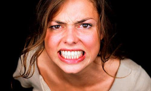 Как муж реагирует на мои вспышки и как это его беспокоит. Как мужчины реагируют на женские эмоции?