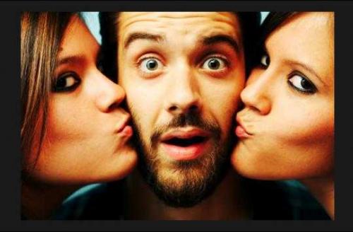 Как встречаться с двумя девушками. Как строить отношения с двумя сразу?