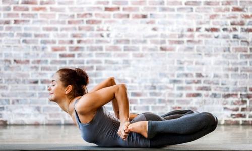 Поза лягушка. Какая Поза Лягушки самая правильная в йоге?