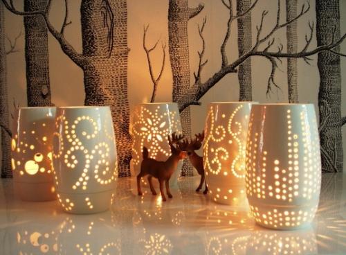 Занимательная жизнь девушки за столом 08