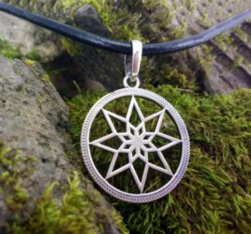 Как выбрать подходящий дизайн для славянского оберега. Славянские обереги их значение