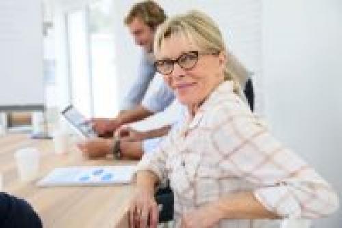 Какие развлечения предпочитают женщины среднего возраста. Хобби взрослых. Чего хотят женщины 50+