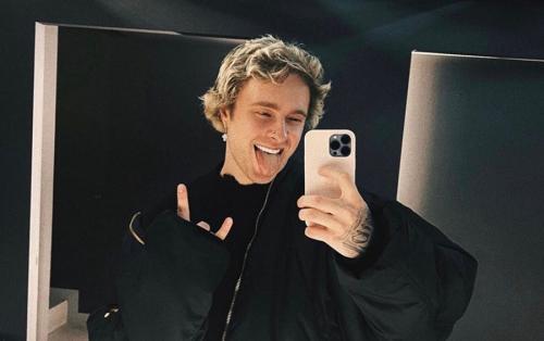 The Science Behind Why You'll Never Meet Your Doppelganger 07 The Science Behind Why You'll Never Meet Your Doppelganger 07