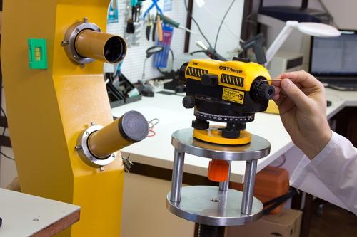 Настройка нивелира. Юстировка нивелира