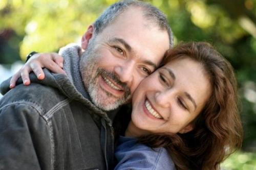 Какая разница в возрасте между мужчиной.. Разница в возрасте между мужчиной и женщиной 01