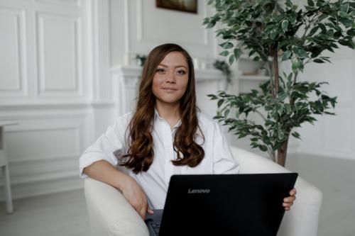 Как перестать ревновать и накручивать себя и доверять мужу советы психолога. Как перестать ревновать мужа – 4 шага к доверию