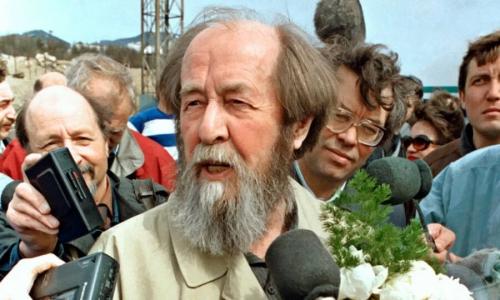 Какие темы затрагиваются в цитатах Александра Солженицына