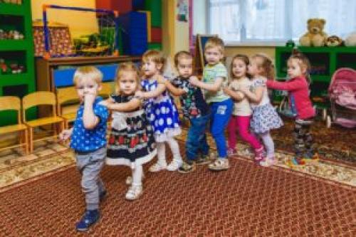 Как приучить ребенка к садику в 2- 3 года. График первых посещений садика