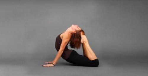 Поза кобры, какие мышцы работают. Секреты Бхуджангасаны и более 10 причин регулярно ее выполнять