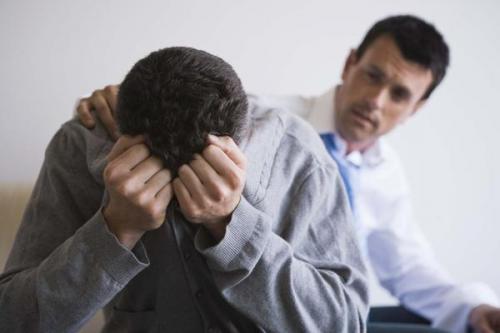 У мужа неконтролируемые срывы. Как определить невроз 01