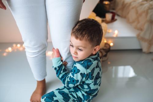 Если у ребенка 3 года истерика, что делать. Детская истерика: что делать, если о ребенке забыли 01