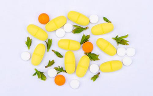 Влияет ли употребление алкоголя на частоту возникновения панических состояний. Медикаментозная терапия