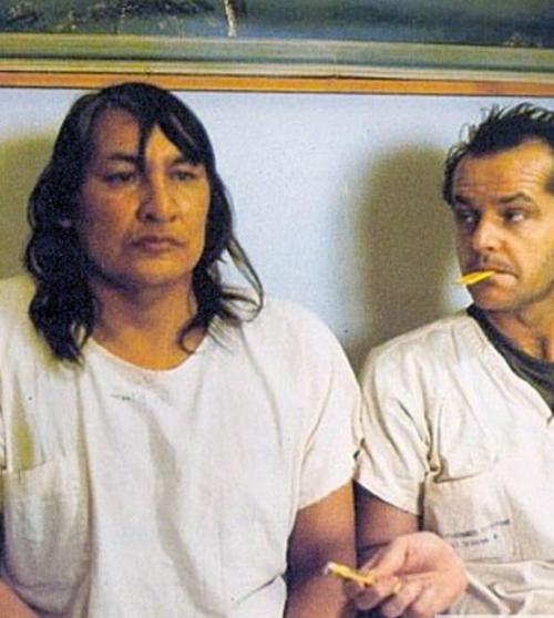 Как вести себя с сумасшедшим человеком, чтобы не навредить ему и себе. Страхи сильно преувеличены