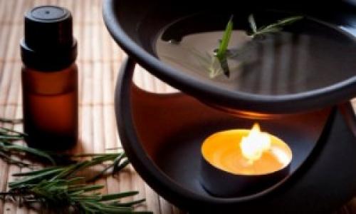 Можно ли использовать ароматерапию для снижения беспокойства. Какое эфирное масло успокаивает нервную систему и способствует хорошему сну — Топ 8 видов