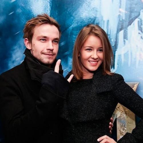 Счастливы вместе!  Александр петров и Ирина старшенбаум.