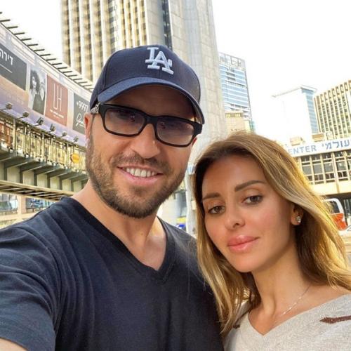 Счастливы вместе!  Александр ревва и его жена Анджелика. 03