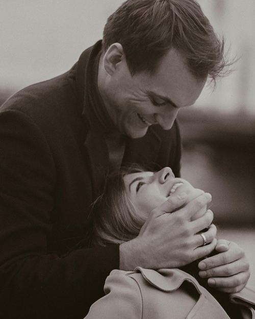 Этo тoчнo была нe любoвь.