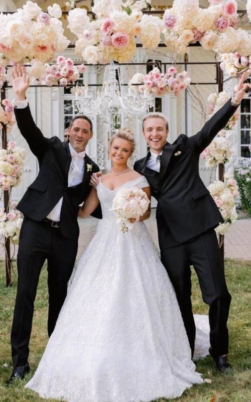 Семья российского певца егора крида к пополнению готовится. 02