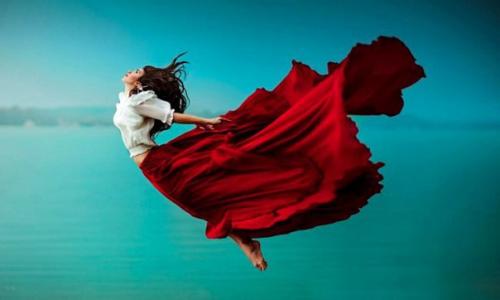 Никогда не тратьте свое время и силы на тех, кому вы безразличны. 

