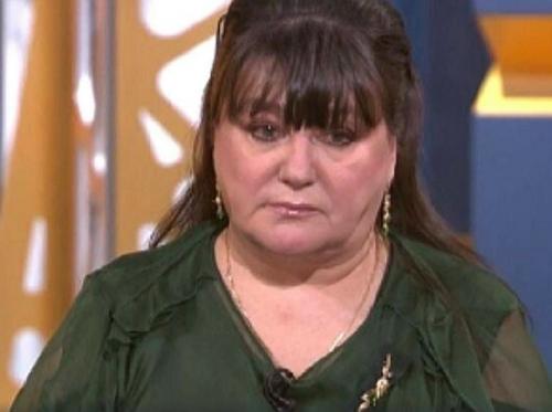 Звезда Улиц Разбитых Фонарей Анастасия Мельникова сильно изменилась - актриса борется с тяжелой болезнью уже 10 лет, но не раскрывает диагноз. 01