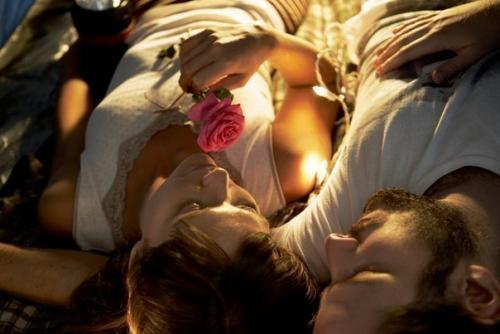 Однажды вы встретите того, кого просто почувствуете душой.

