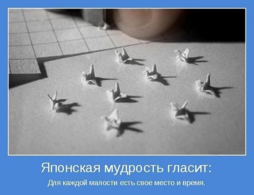 Морковь, запеченная со специями.  Отличный гарнир к любому блюду!   Ингредиенты:   * Морковь - 2 шт. * Чеснок - 7 г.