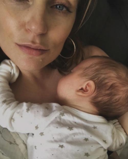 Саша Савельева показала редкие фото с сыном в честь его 6-летия. 06